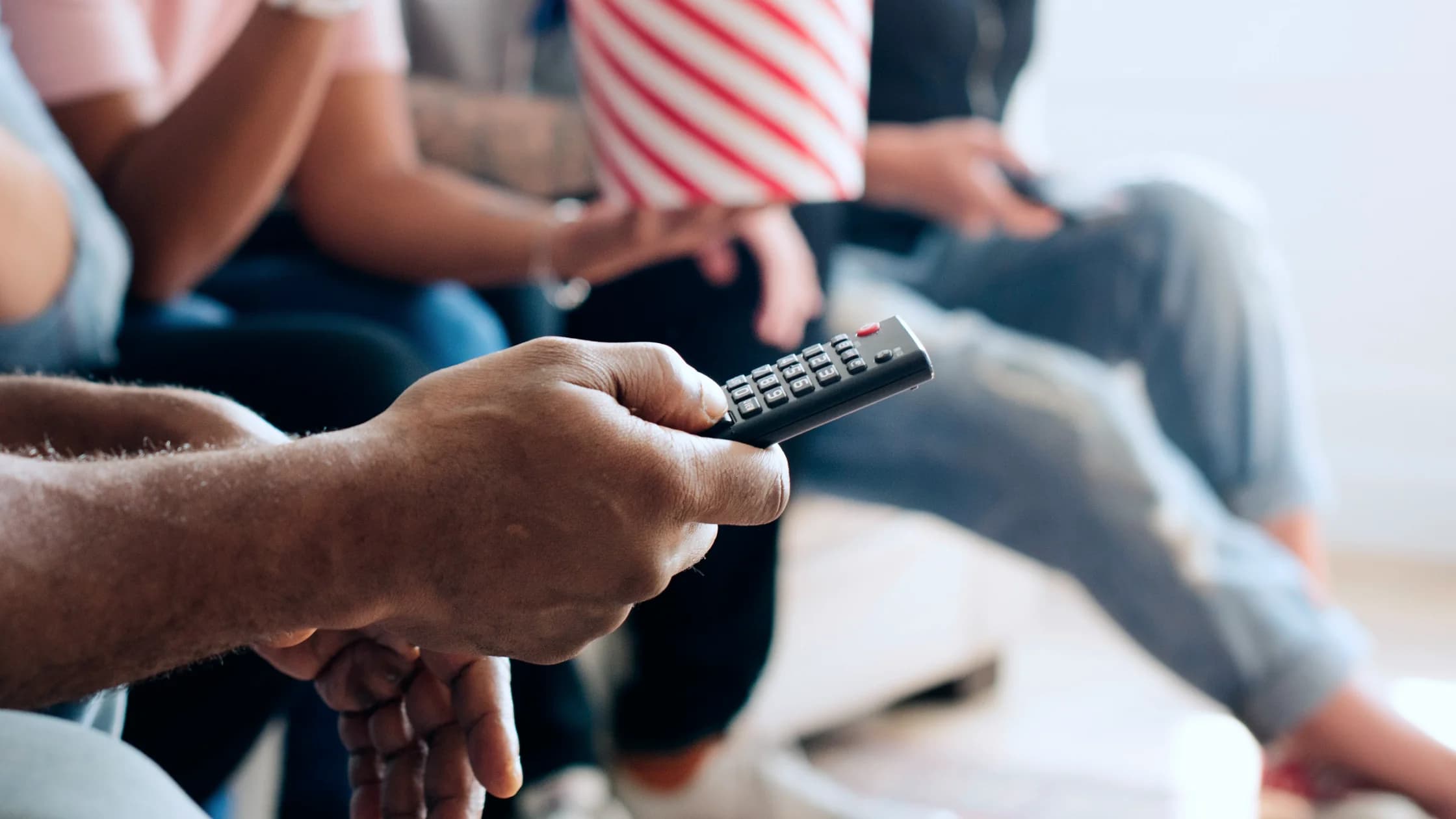 Как безопасно смотреть фильмы на Kodi в 2026 году