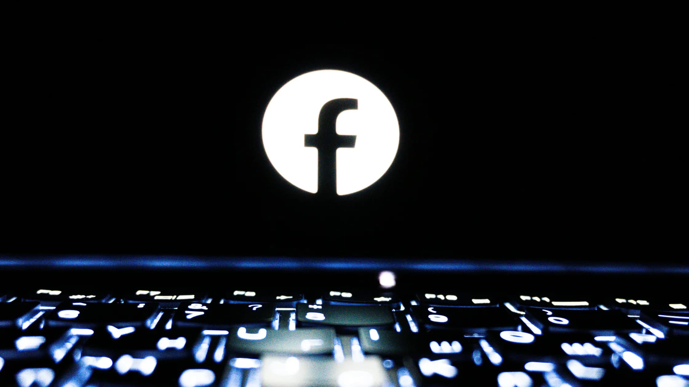 Утечка данных Facebook: руководство 2026
