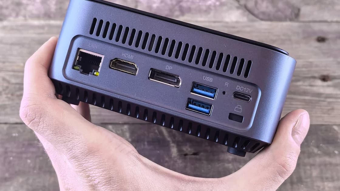 Поддерживает ли этот порт USB-C вывод видео?