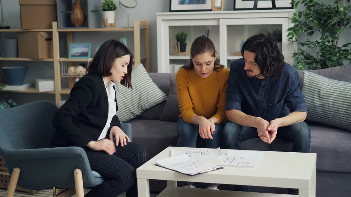 University Requires a Guarantor for Student Housing