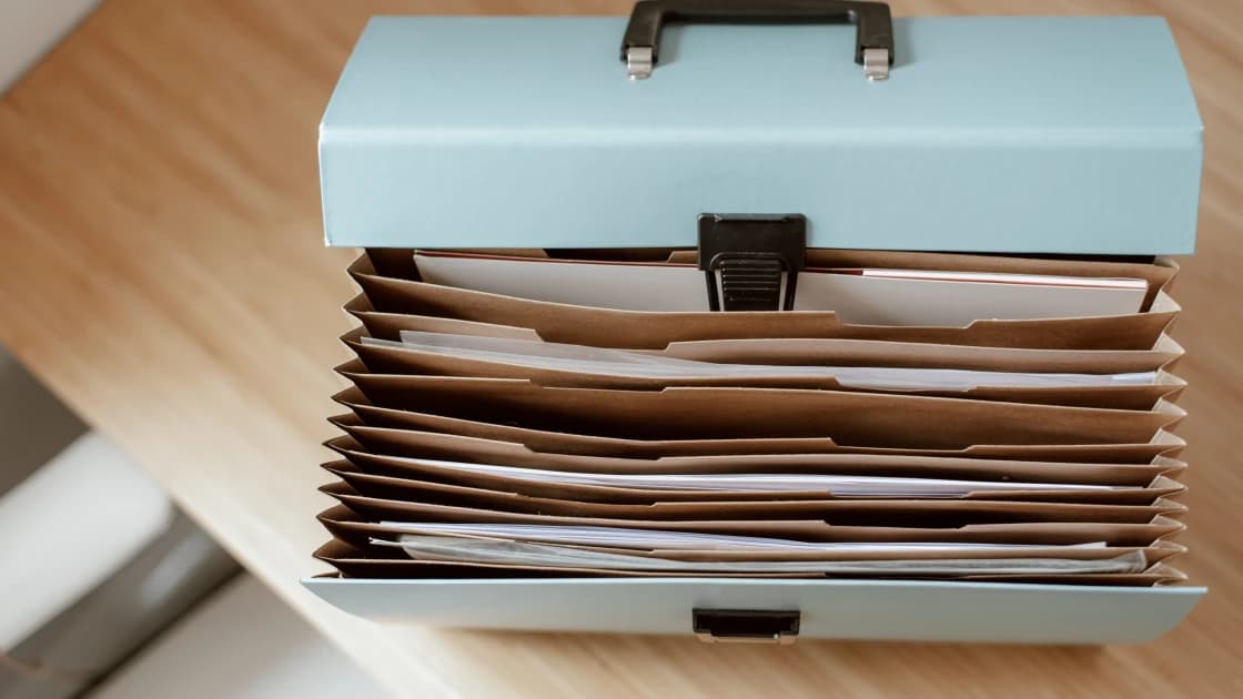 How to Organize AI Chats, Projects, and Reusable Prompts