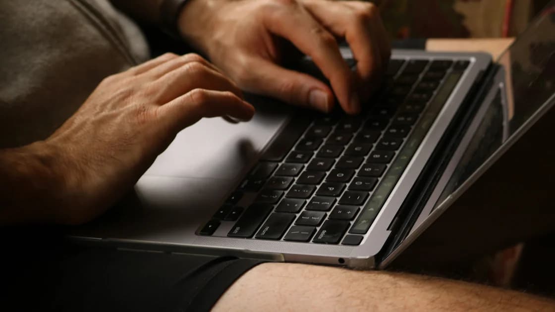 What Is Browser Fingerprinting? Why Won’t a VPN Stop It?