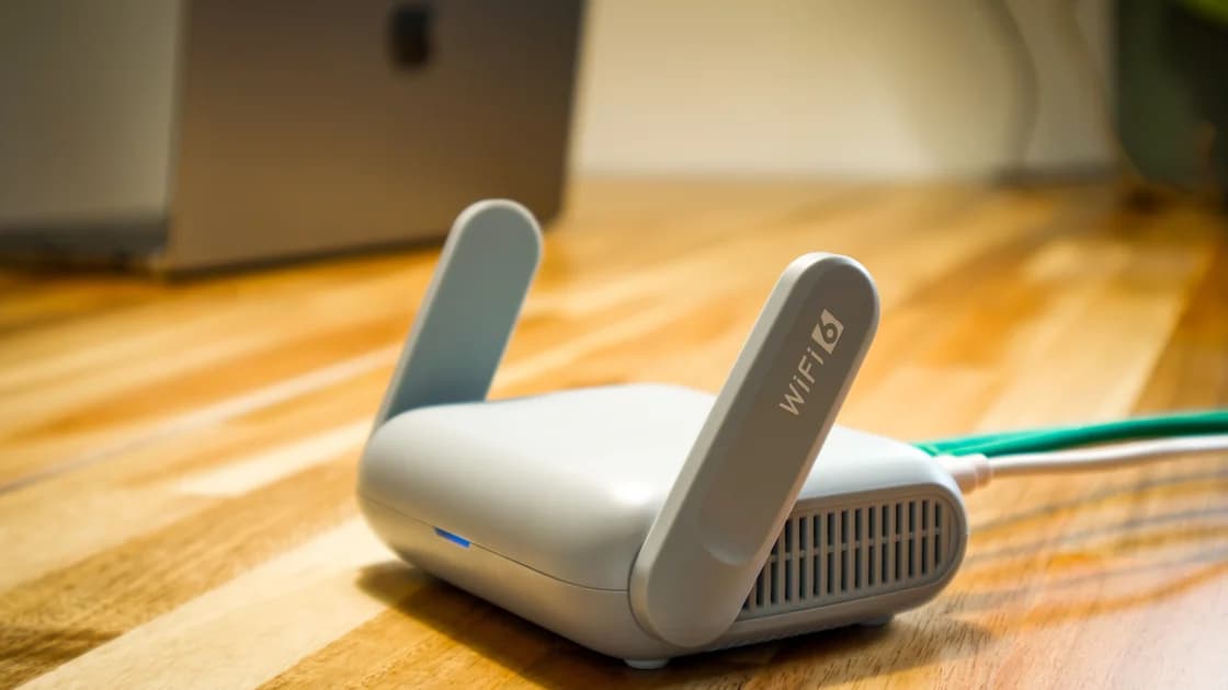 Travel Router vs VPN App: Which Should You Use?