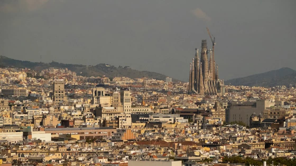 Spain Digital Travel Guide for International Travelers